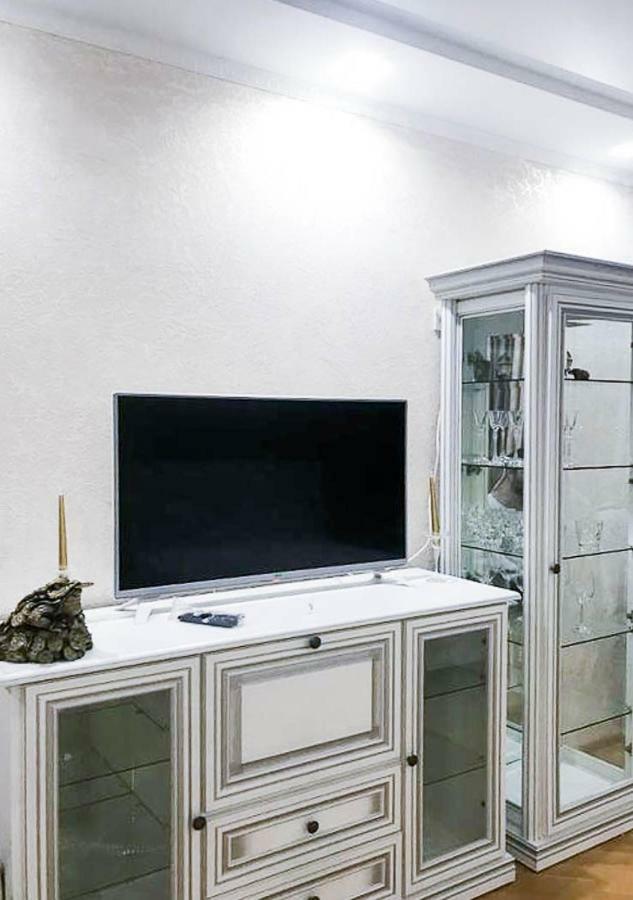 Rent-Kiev Apartment On Luxklavdievskaya Luaran gambar