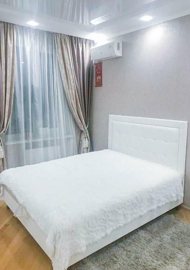Rent-Kiev Apartment On Luxklavdievskaya Luaran gambar