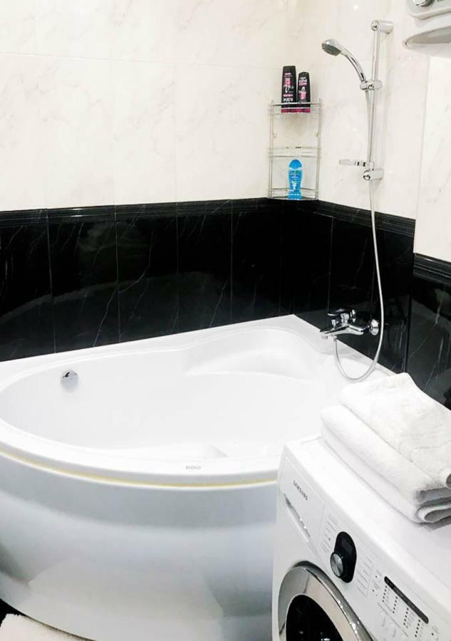 Rent-Kiev Apartment On Luxklavdievskaya Luaran gambar